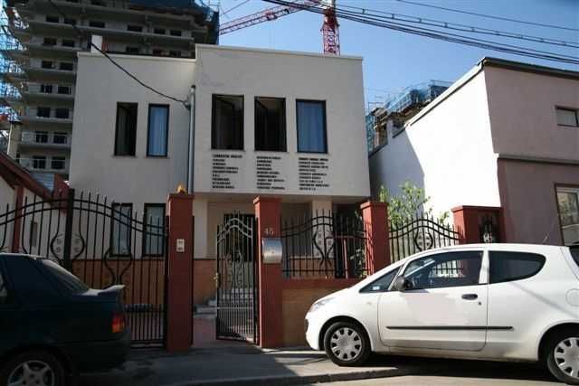 Imobil spatios (P+2) intr-o zona de interes ( Baba Novac - Dristor ) - Poză 1