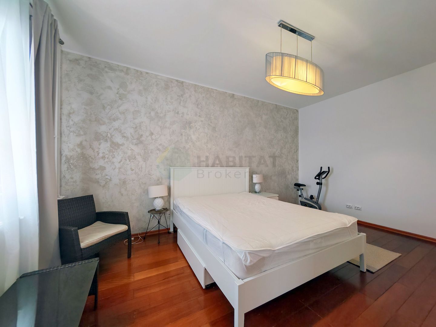 🏙️ Garsonieră modernă și aerisită de închiriat – Complex Noor Azur, Titan - Poză 12