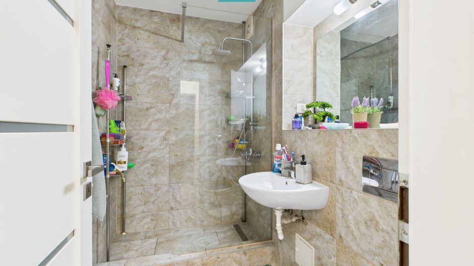 Apartament plus garaj podgoria - Poză 9