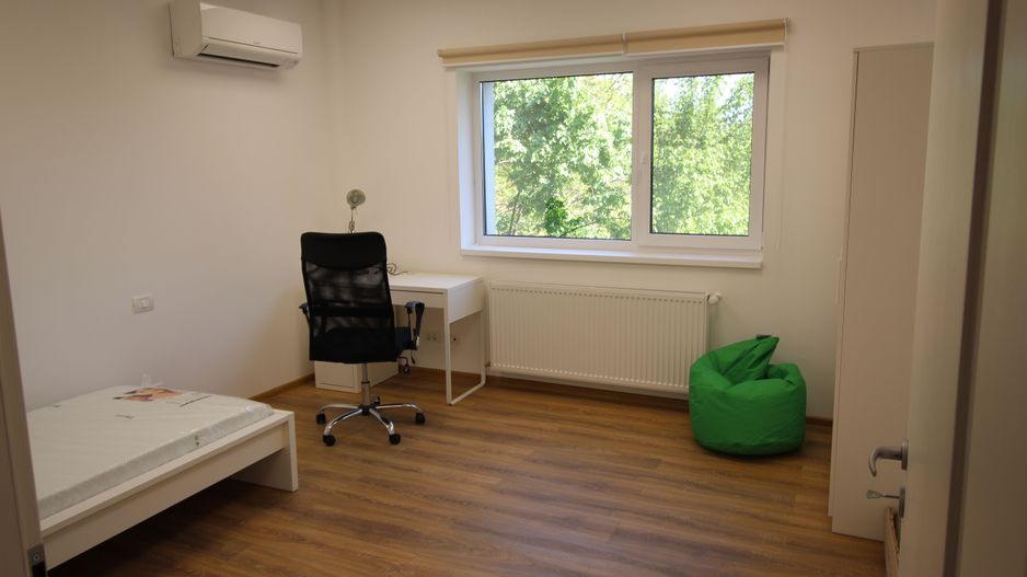 Apartament 4 bedrooms for rent close to Medicina - Poză 6