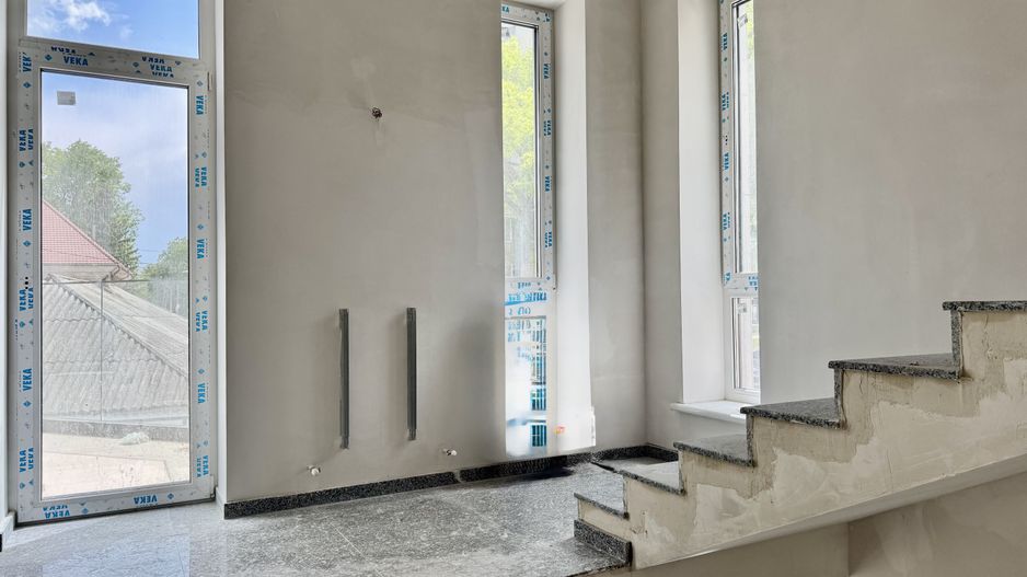 De vânzare clădire comercială, sec.Centru. - Poză 5