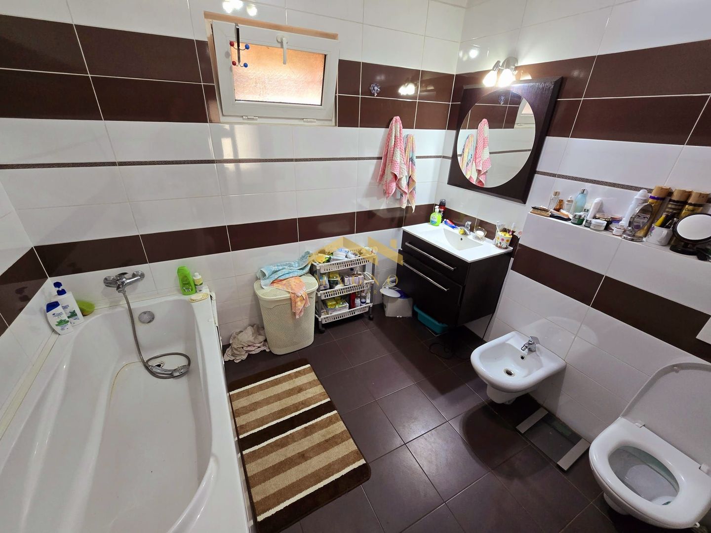 Casa de vanzare cu teren mare pe Ady Endre Aradul nou - Poză 25