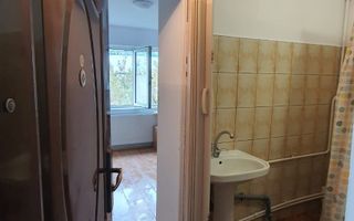 Cameră de cămin mobilată și utilată, 17 mp, Iași, Canta (Bloc Contis) - Poză 5