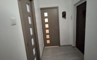 📍De închiriat 2 camere, Micro 20, 350 Euro/luna - Poză 1