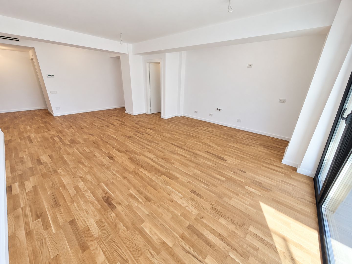 IANCU NICOLAE (Residence 5 Forest)- 3 camere, 3 bai, 2 parcari, LIBER! - Poză 6