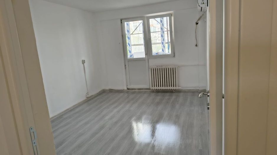 Proprietar | 2 Camere Decomandat, 43 mp – Teiul Doamnei, Facultatea de Construcții – Etaj 6 - Poză 1