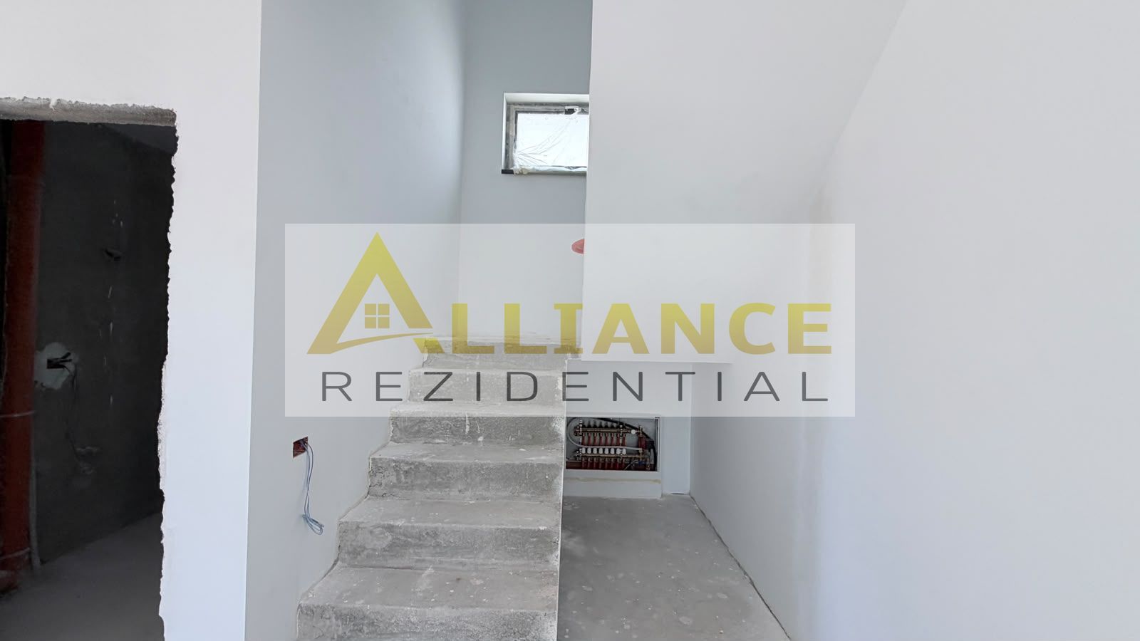 Casa Individuala - 4 camere - 2 bai - 362mp teren - Poză 7