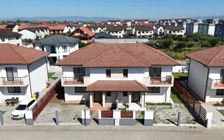 Intrarea in Sanpetru / Cartier Privat / Credit - Poză 20
