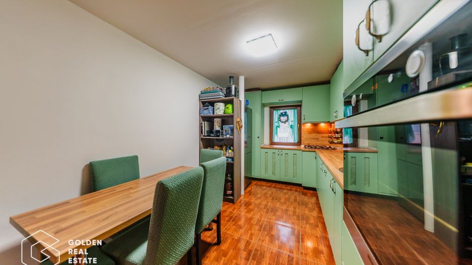 Apartament 4 camere, decomandat, etaj 2, Micalaca, str Fratiei - Poză 8