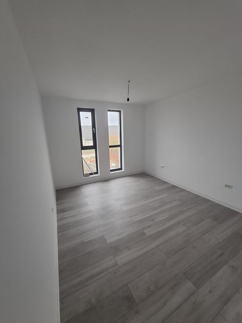 Casa 4 camere Comuna Berceni / Primaverii - Poză 13