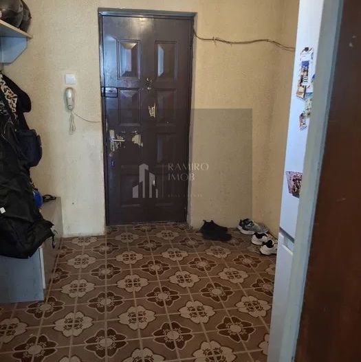 APARTAMENT 2 CAMERE/ 53 MP/ AN 1987/ SEC3/ - Poză 5