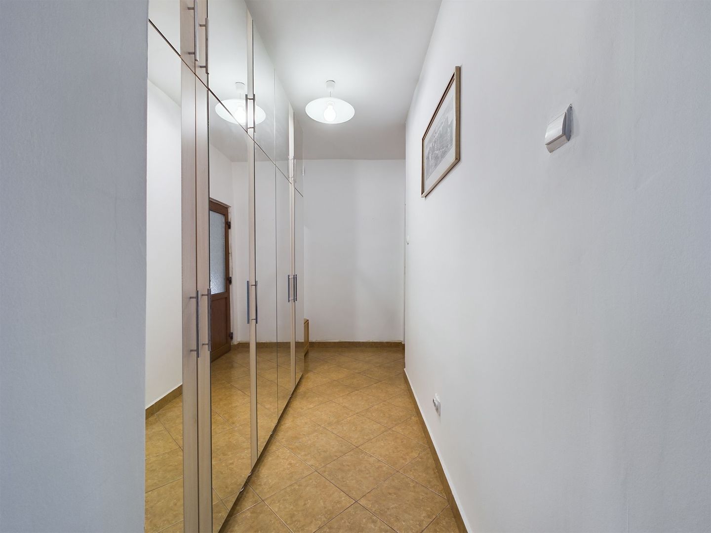 Apartament cu 2 camere ultracentral! - Poză 7