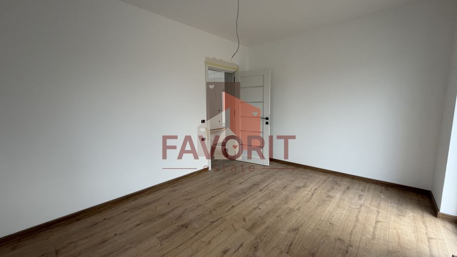 Finisat la cheie. Bucatarie inchisa. Acces asfaltat - Poză 6