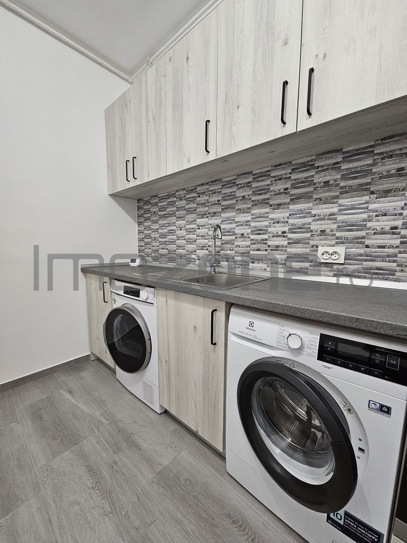 Garsoniera, 42 mp, decomandata, bucatarie 11 mp, mobilata/utilata - Poză 4