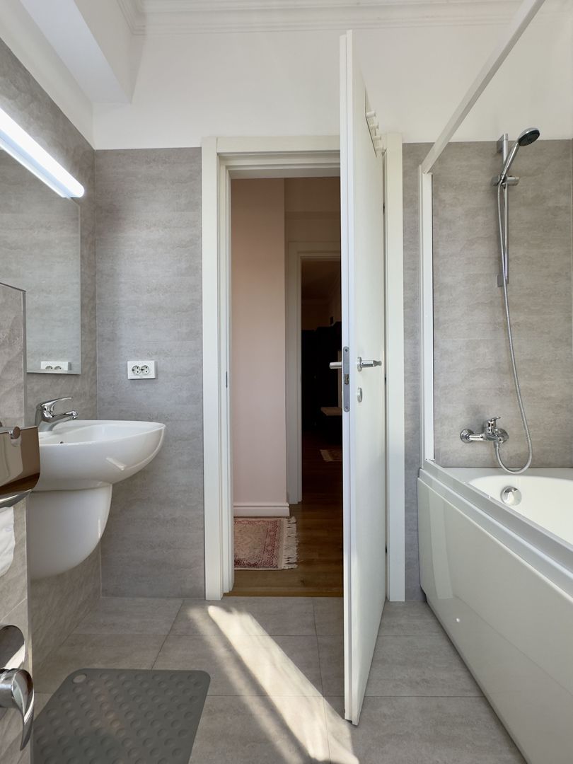 Apartament 3 camere, bloc nou, centrala proprie, parcare subterana inclusa. - Poză 17