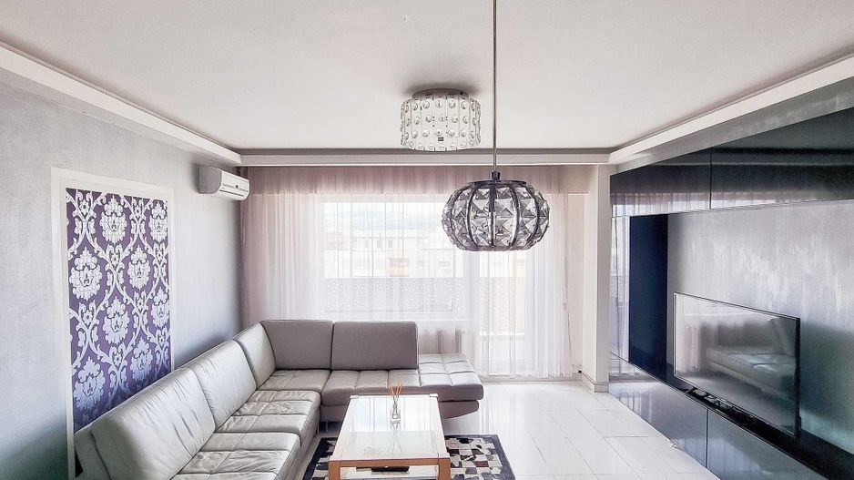 Apartament cu 2 camere, 57 mp, terasă de 14 mp, bloc nou, 2013. - Poză 1