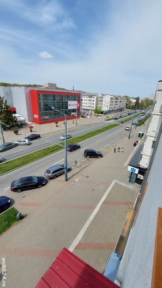 Apartament 2 camere, etaj 4,  Ultracentral; - Poză 1