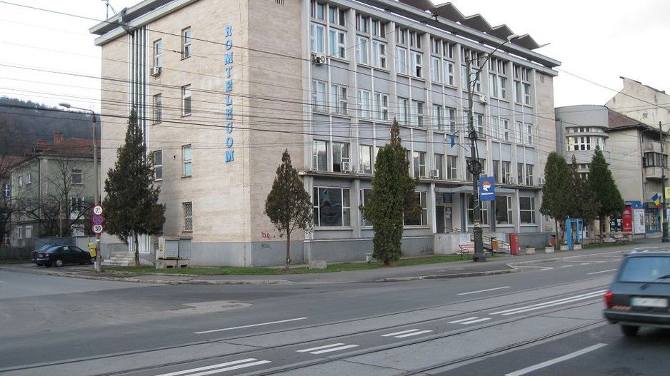 Cladire comerciala Reșița - Poză 3