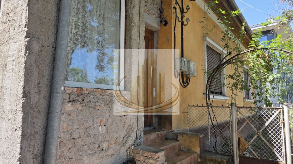 Casa renovabila Calea Torontalului - Poză 1