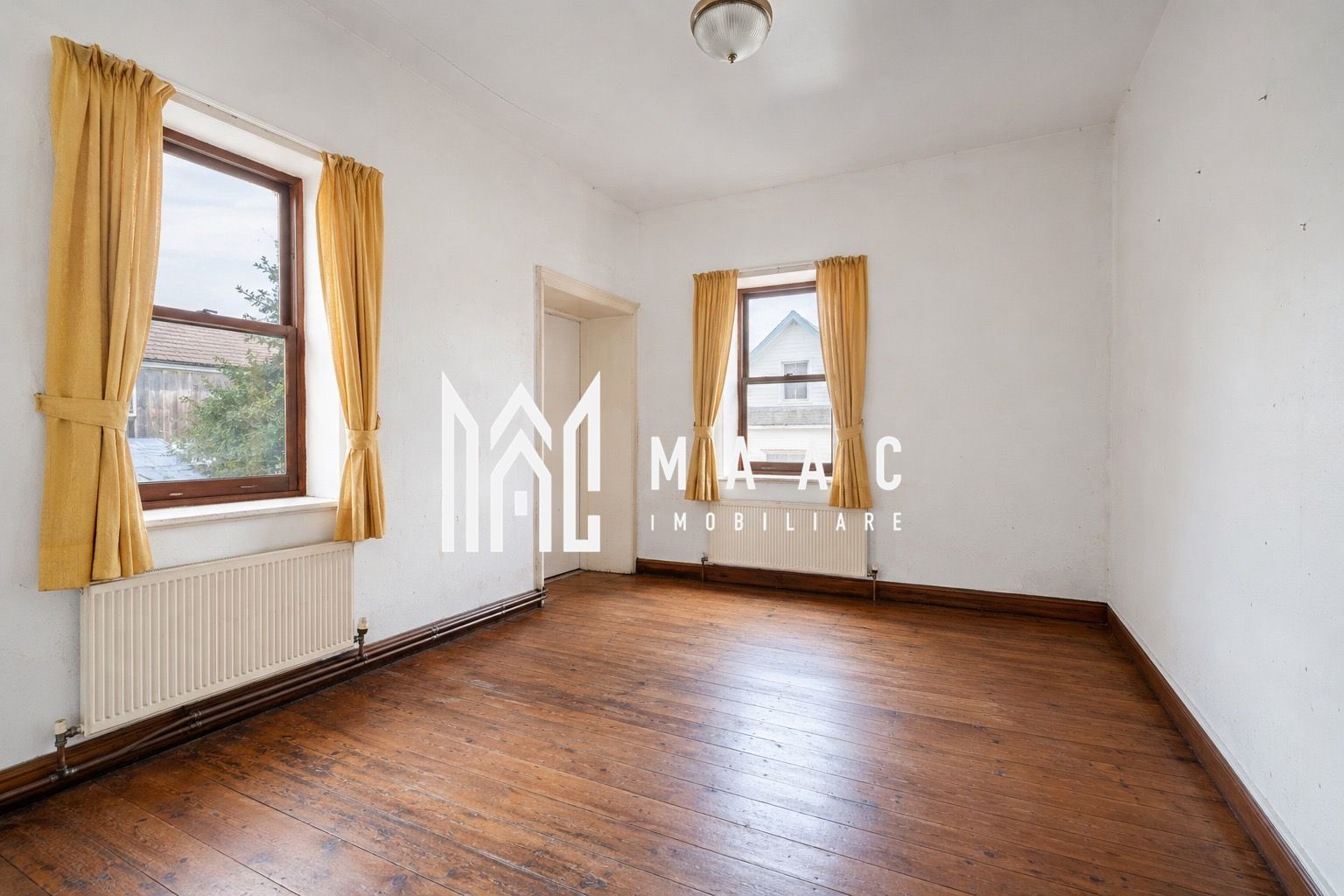 Casă 6 camere | Ultracentral Sibiu | 280 mp, curte proprie - Poză 2