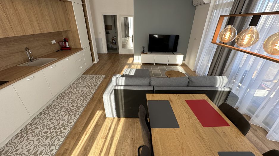 Apartament  3 camere zona Centrala - Poză 5