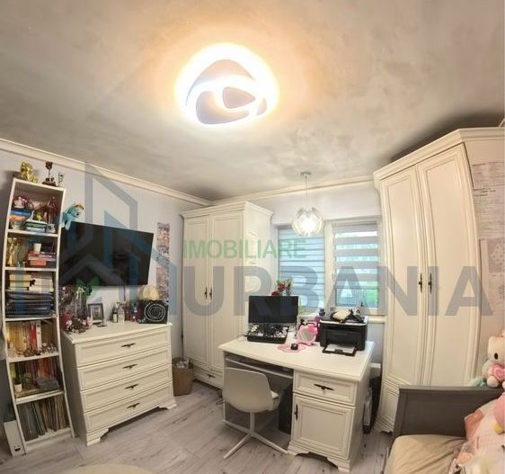 Apartament 4 camere de vânzare – Piața Dacia, Iași - Poză 8
