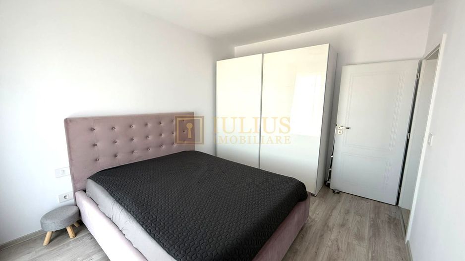 Apartament in Complexul Iris - Poză 3