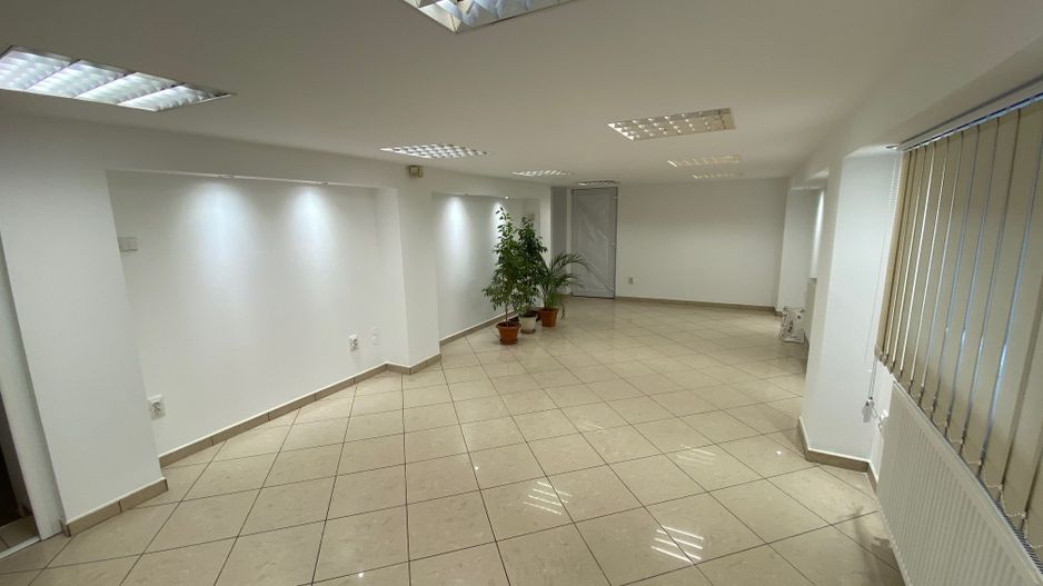 Spatiu de birou -zona strada Cluj - Poză 1