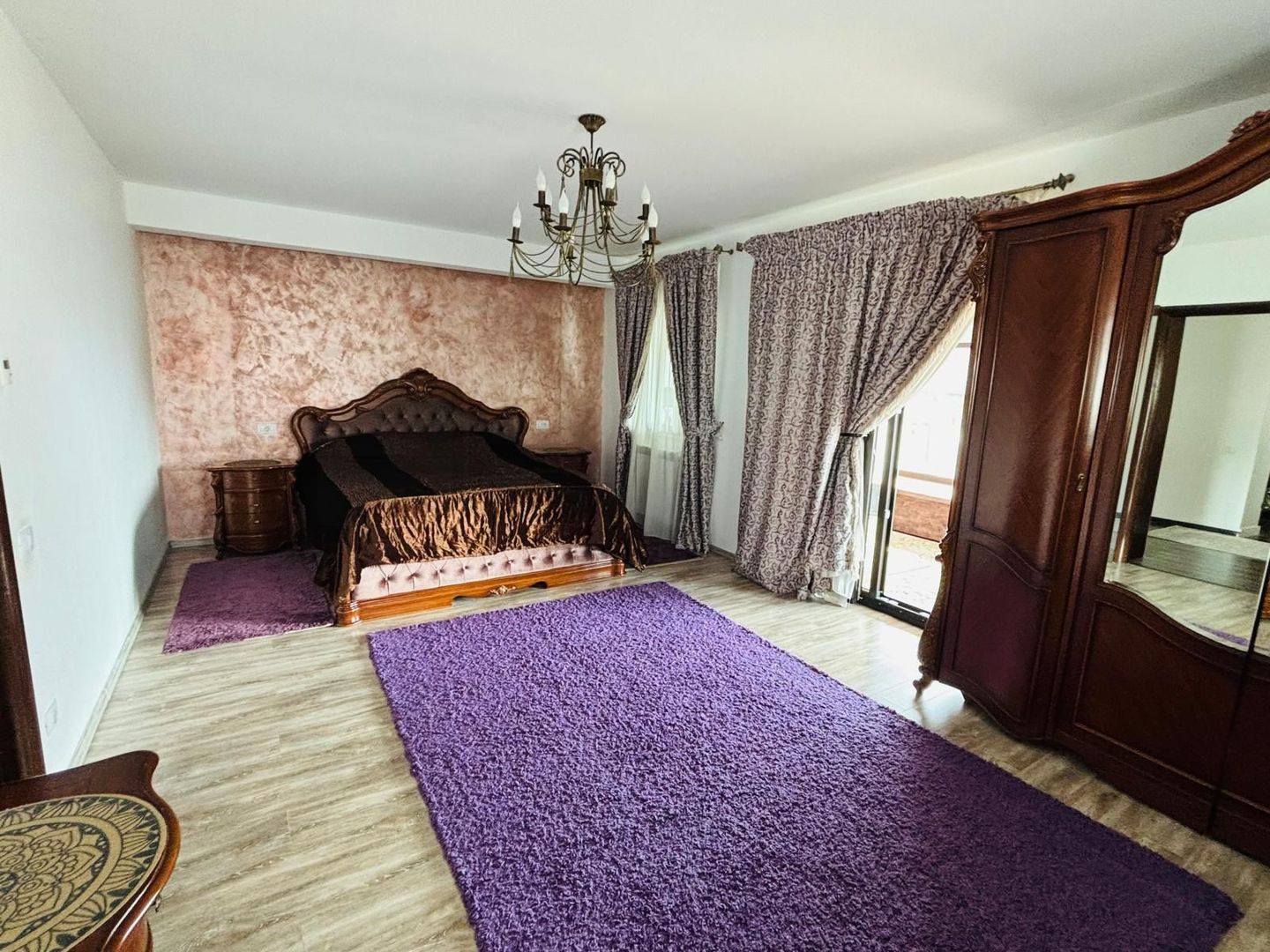 Vilă deosebită în Șcheia I 240 mp utili I teren 1000 mp I 295.000 € - Poză 13