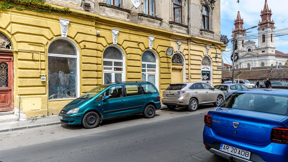 Spațiu comercial în Piața Catedralei - Poză 12