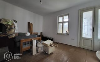 Apartament 2 camere, etajul 1, Oras Lipova - Poză 4