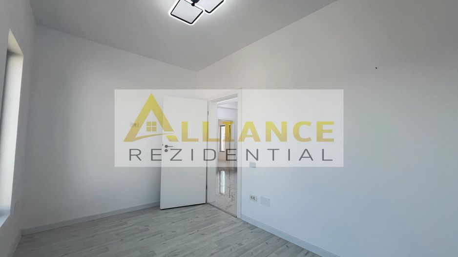 Casa individuala parter - 4 camere - STR.Miorita - Poză 10