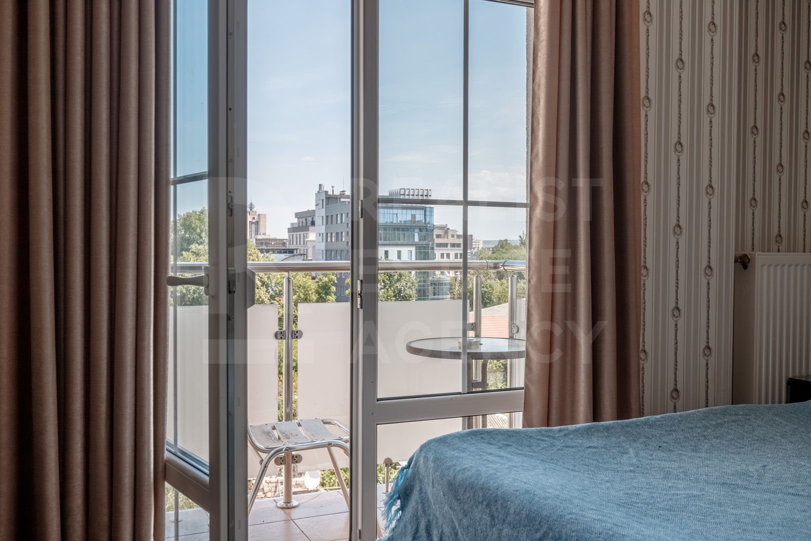 Vânzare, hotel, 1100 mp, str. Mihail Kogălniceanu, Centru - Poză 2