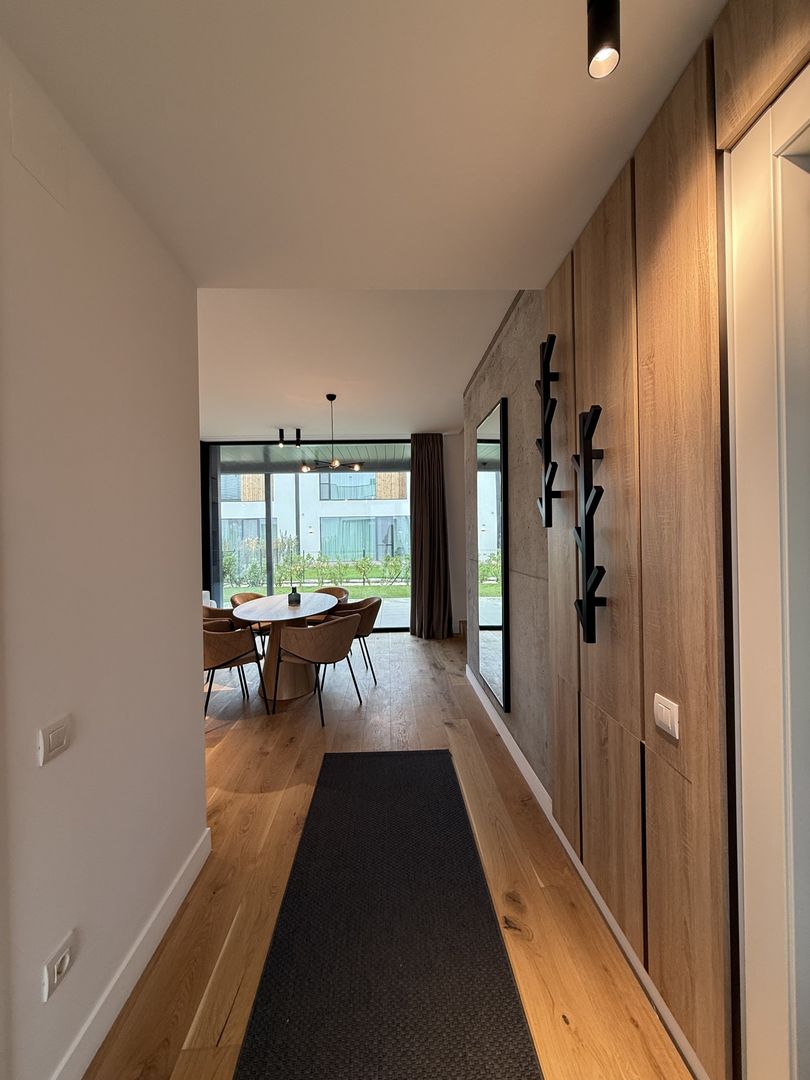 Vila tip UV03 mobilata complet in Amber Forest-prima inchiririere - Poză 10