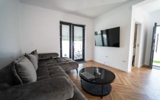 CASA DE VANZARE IN COMUNA BERCENI – 5 CAMERE, PISCINA INCALZITA - Poză 5