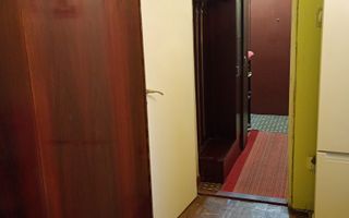 Apartament 2 camere etaj 1 bucatarie inchisa Cedonia - Poză 3