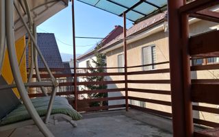 Casa single, in Cisnadie - zona centrala (aproape de Spital) - Poză 14