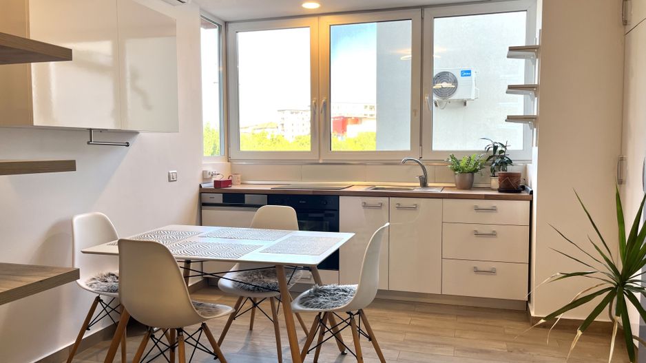 Apartament cu 3 camere,  spațios si primitor, in Soarelui- Sud Plaza - Poză 6
