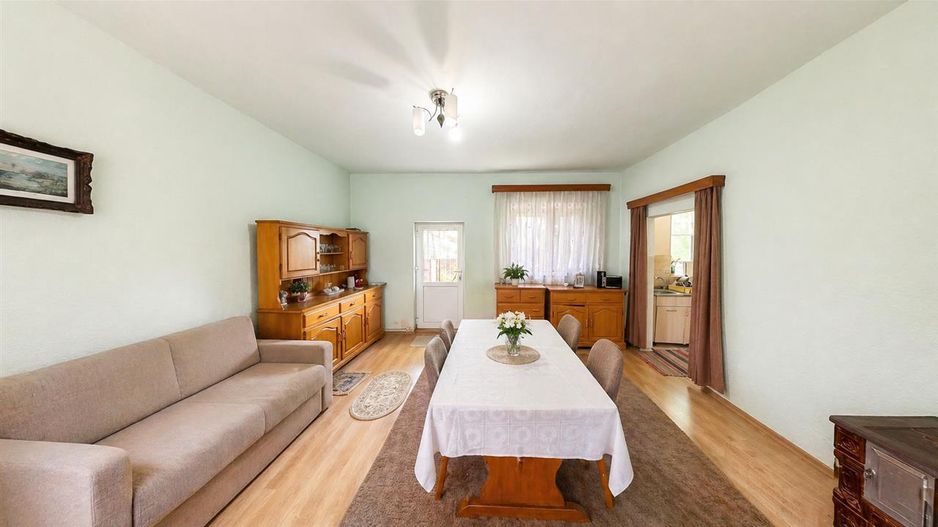 Casa cu spatiu comercial, 1.000mp teren anexe, areal Central, Reghin - Poză 5