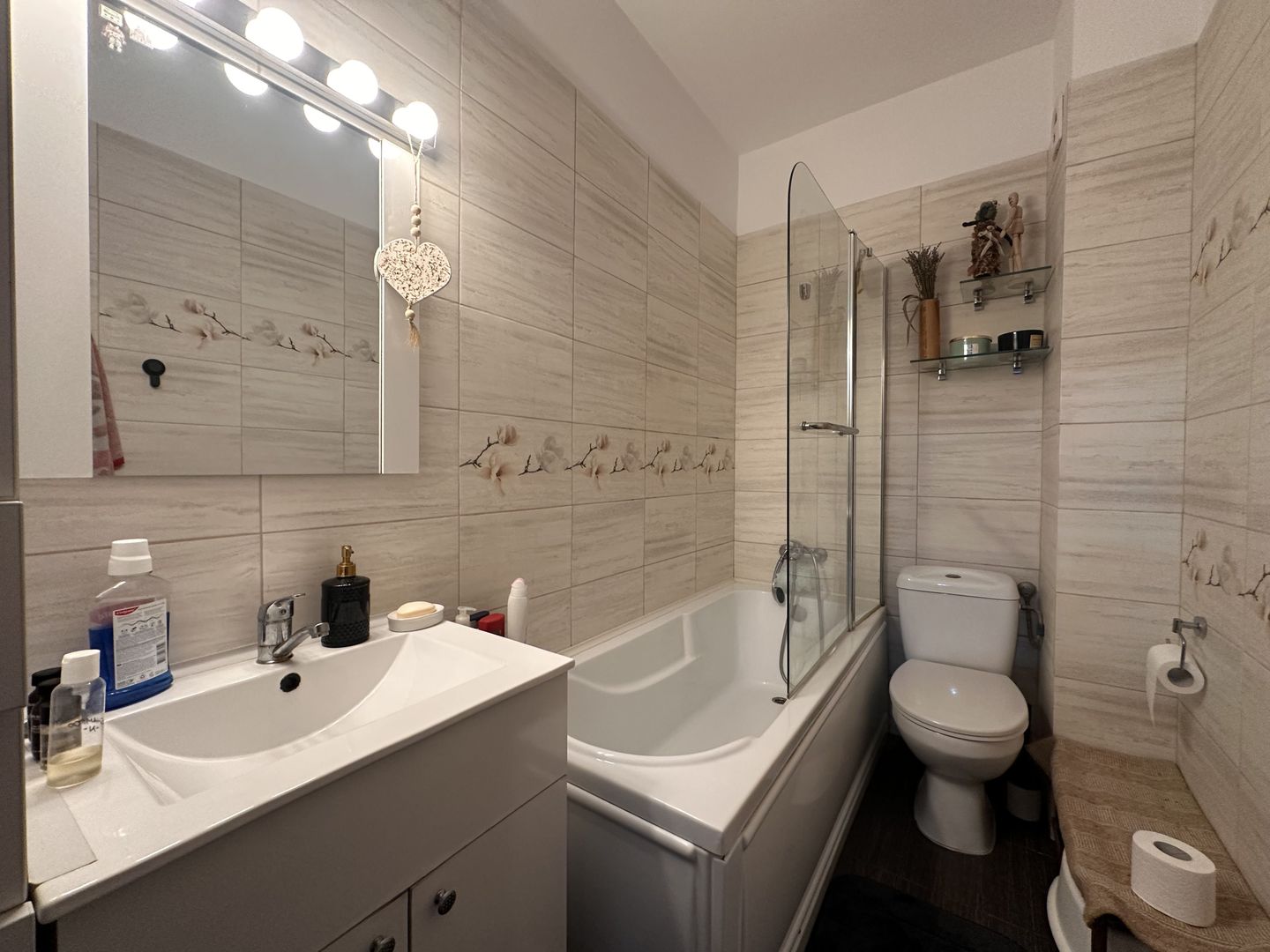 PALLADY - 1 Decembrie | Chirie 2 Camere | Metrou + Parcare - Poză 3