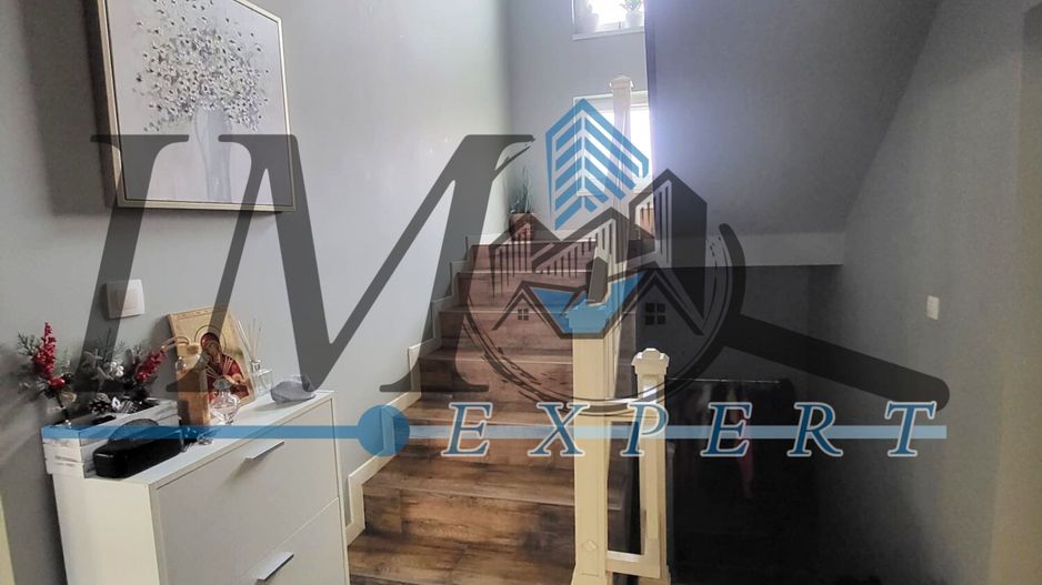 Casa moderna de vânzare intre Sebeș si Petresti - Poză 4