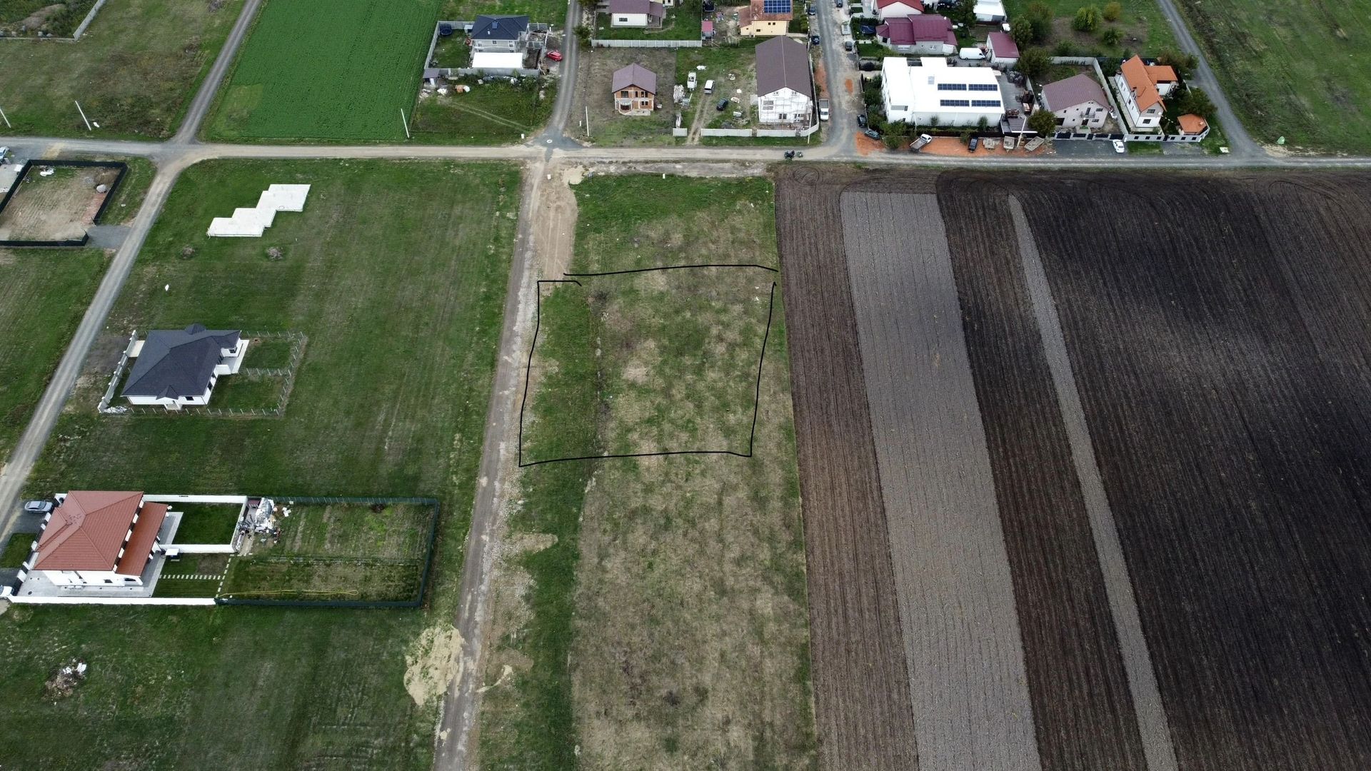 Comision 0%  Teren 818 mp pentru duplex | 2 fronturi stradale | Moșnița Noua - Poză 2