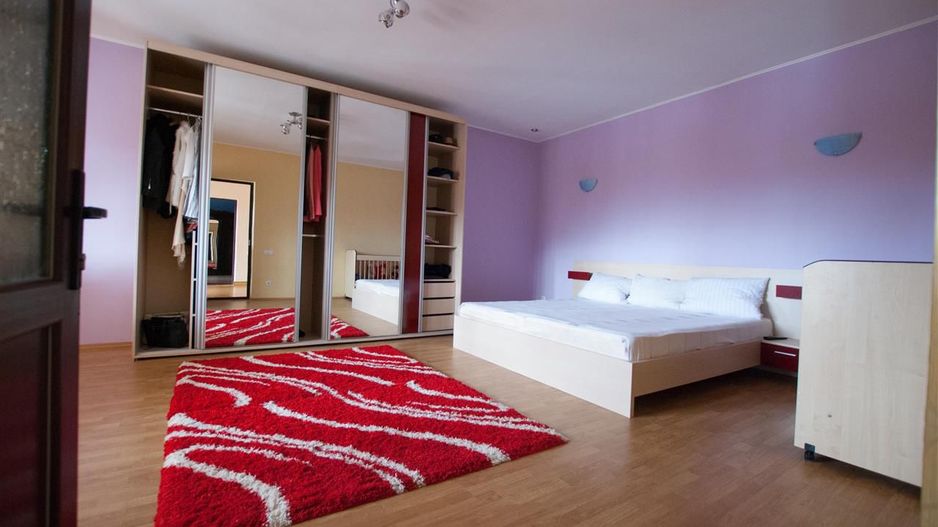 Casa 15 camere 846 mp utili 720 mp teren - Poză 13