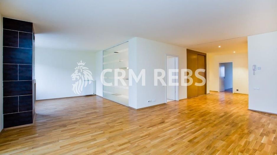 Titlu anunt - Schiță 4