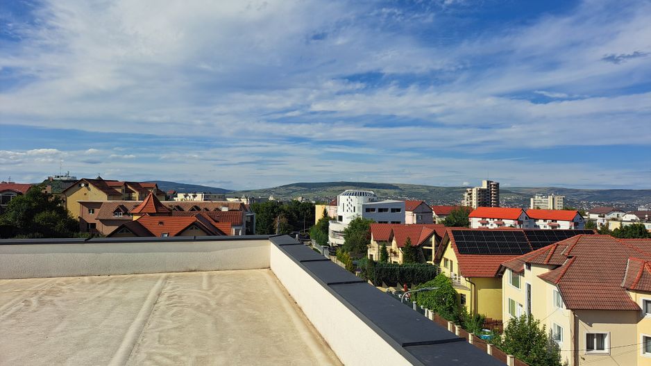 Penthouse 150 mp utili+ terase 200 mp+ 2 parcari subterane +curte 120 mp - Poză 18
