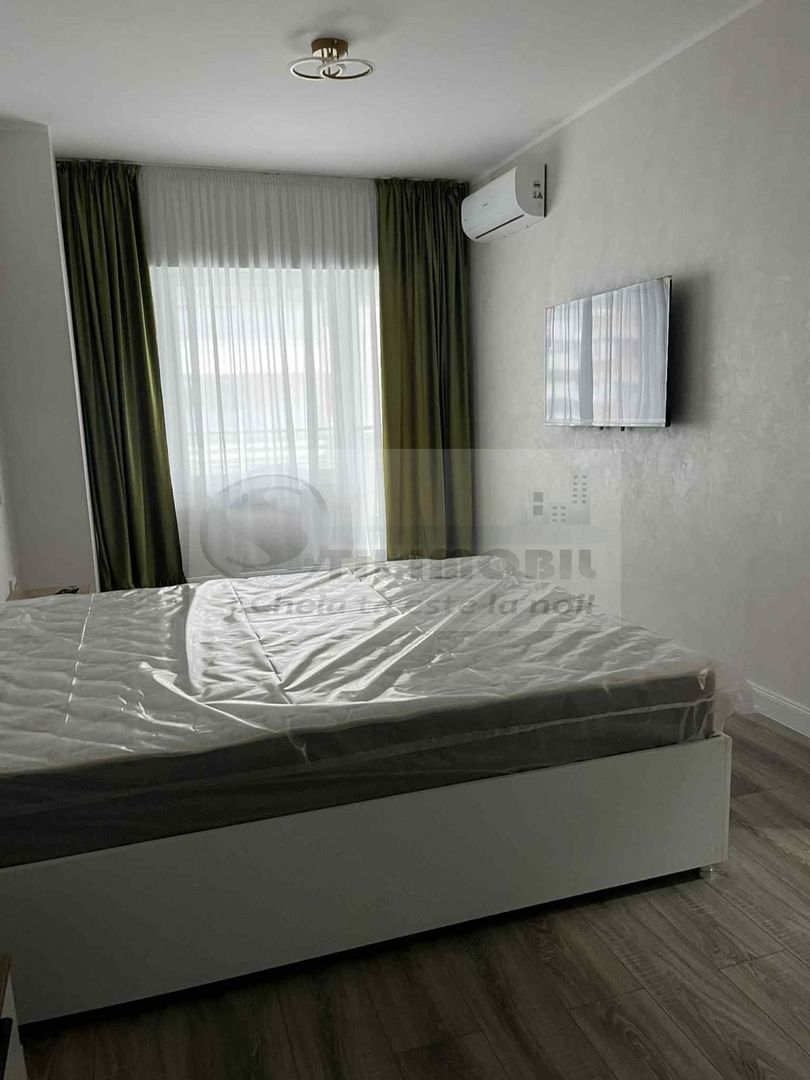 Apartament modern cu 1 camera si balcon - Royal Town, Copou - 450€ - Poză 3