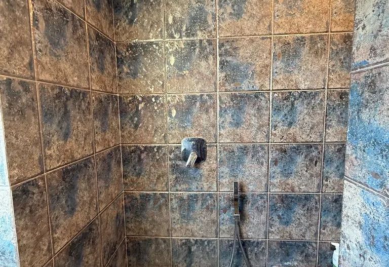 Vila mare in Pantelimon aproape de Lacul Pantelimon, la cheie - Poză 12