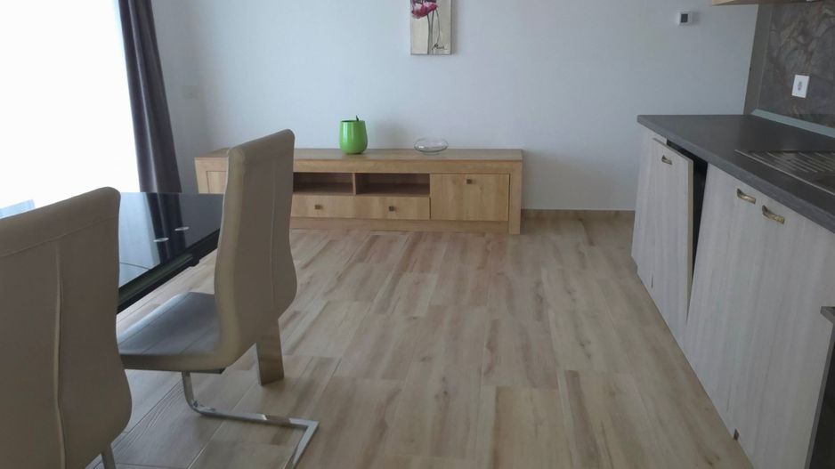 3 camere cu terasa si parcare exterioara Prima Onestilor - Poză 3