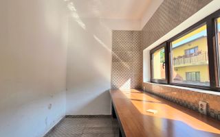 Spațiu birouri, 200 mp, 6 camere,  4 bai, 5 locuri parcare, zona Câmpului - Poză 7