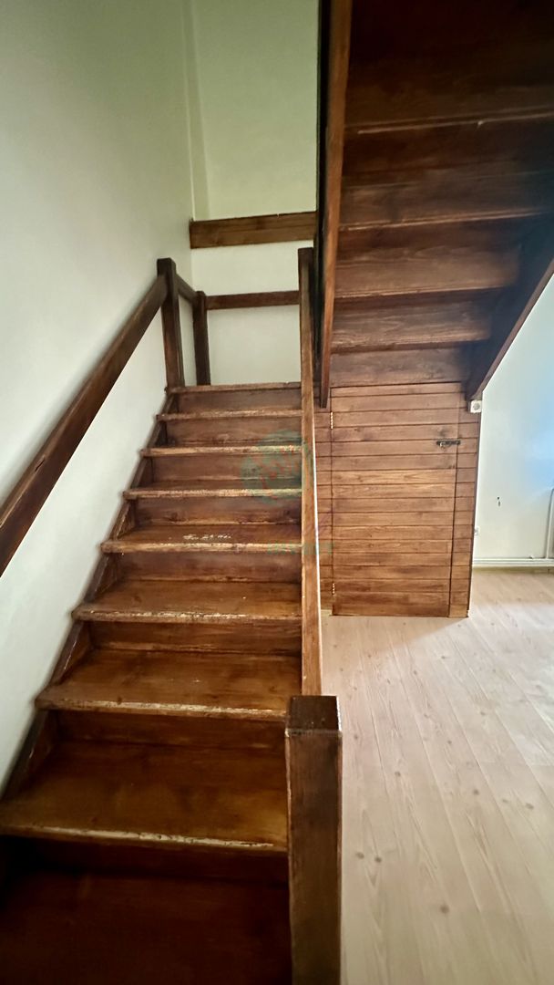 Casa construita in 2008 zona VATRA LUMINOASA - Poză 6